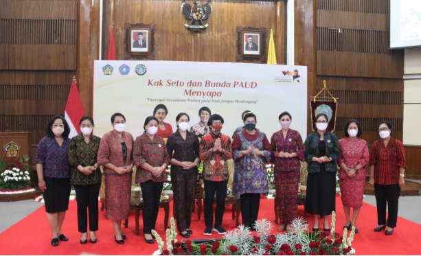 Bunda Paud Tabanan Dukung Kegiatan Mendongeng Sebagai Metode Belajar Anak