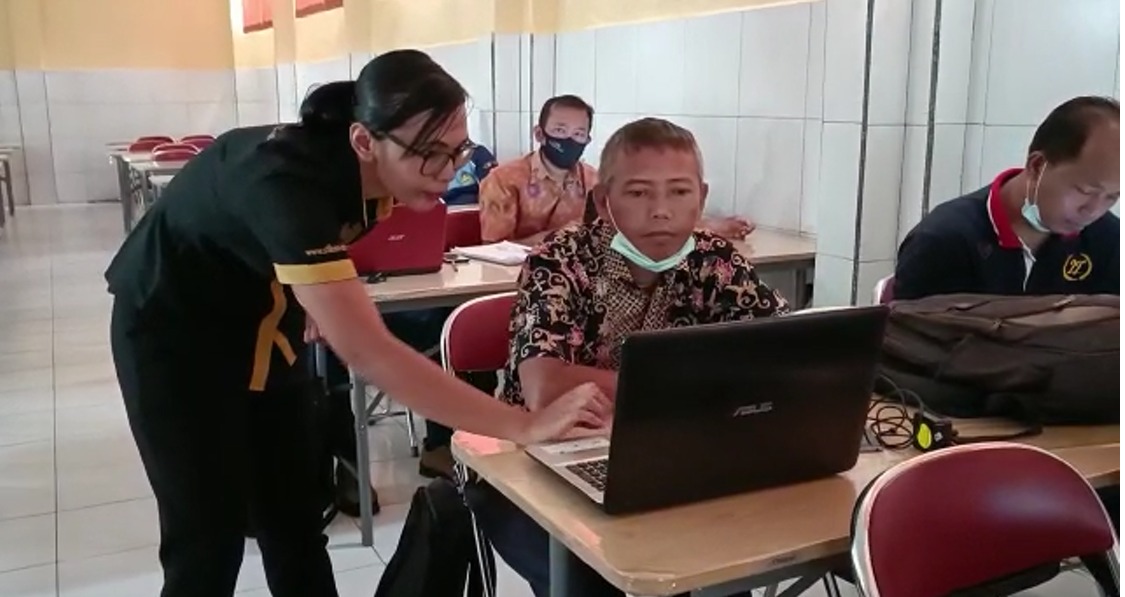 Tim Dosen ITB STIKOM Bali Luncurkan  Learning Management  System (LSM) 