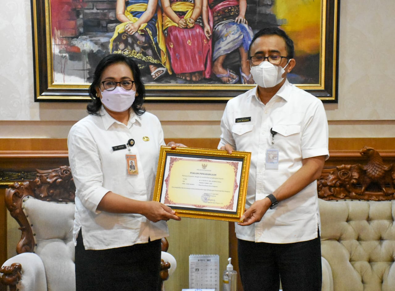 Kadiskes Denpasar dr. Sri Armini Masuki Masa Purna Tugas Walikota Jaya Negara Berikan Apresiasi dan Ucapkan Terimakasih Atas Pengabdian Selama Ini