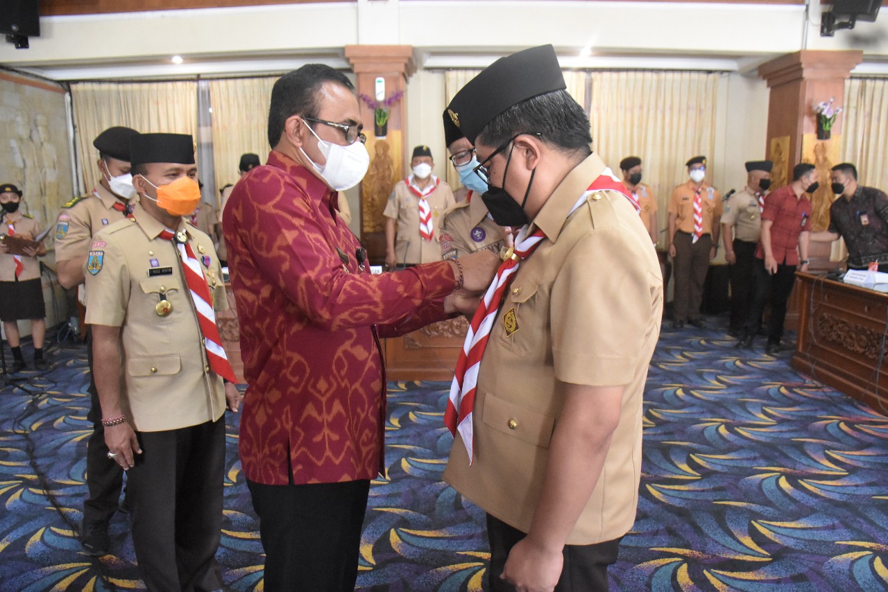 Wawali Kadek Agus Arya Wibawa Dilantik.Jadi Ketua Kwartir Cabang Gerakan Pramuka Denpasar