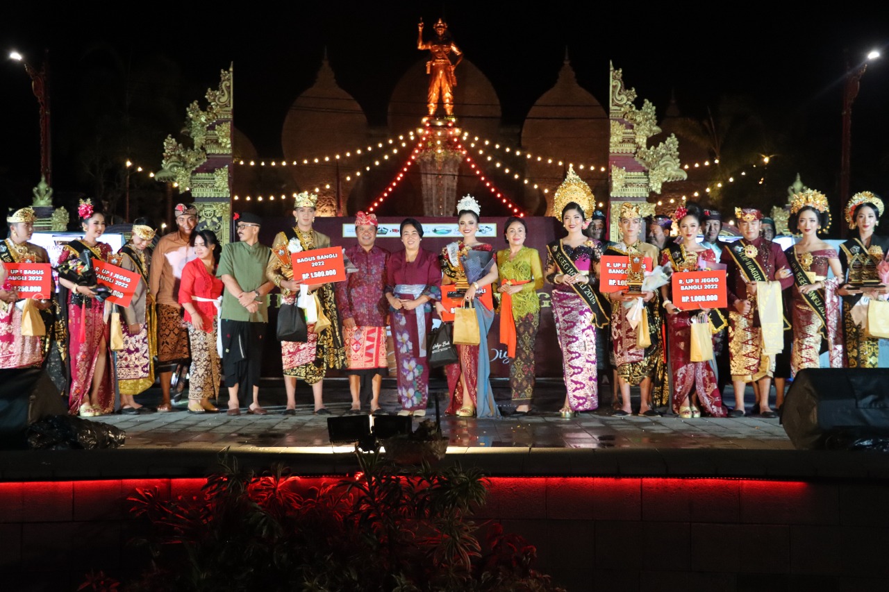 Bupati Bangli Hadiri Grand Final Jegeg Bagus Bangli Tahun 2022