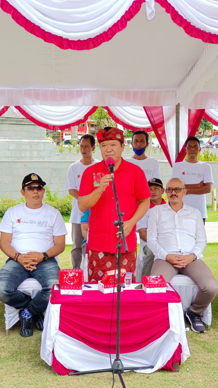 Bupati Bangli Sang Nyoman Sedana Arta, Buka Kejuaraan  Bupati Cup Bola Basket KU-15 Tahun 2022