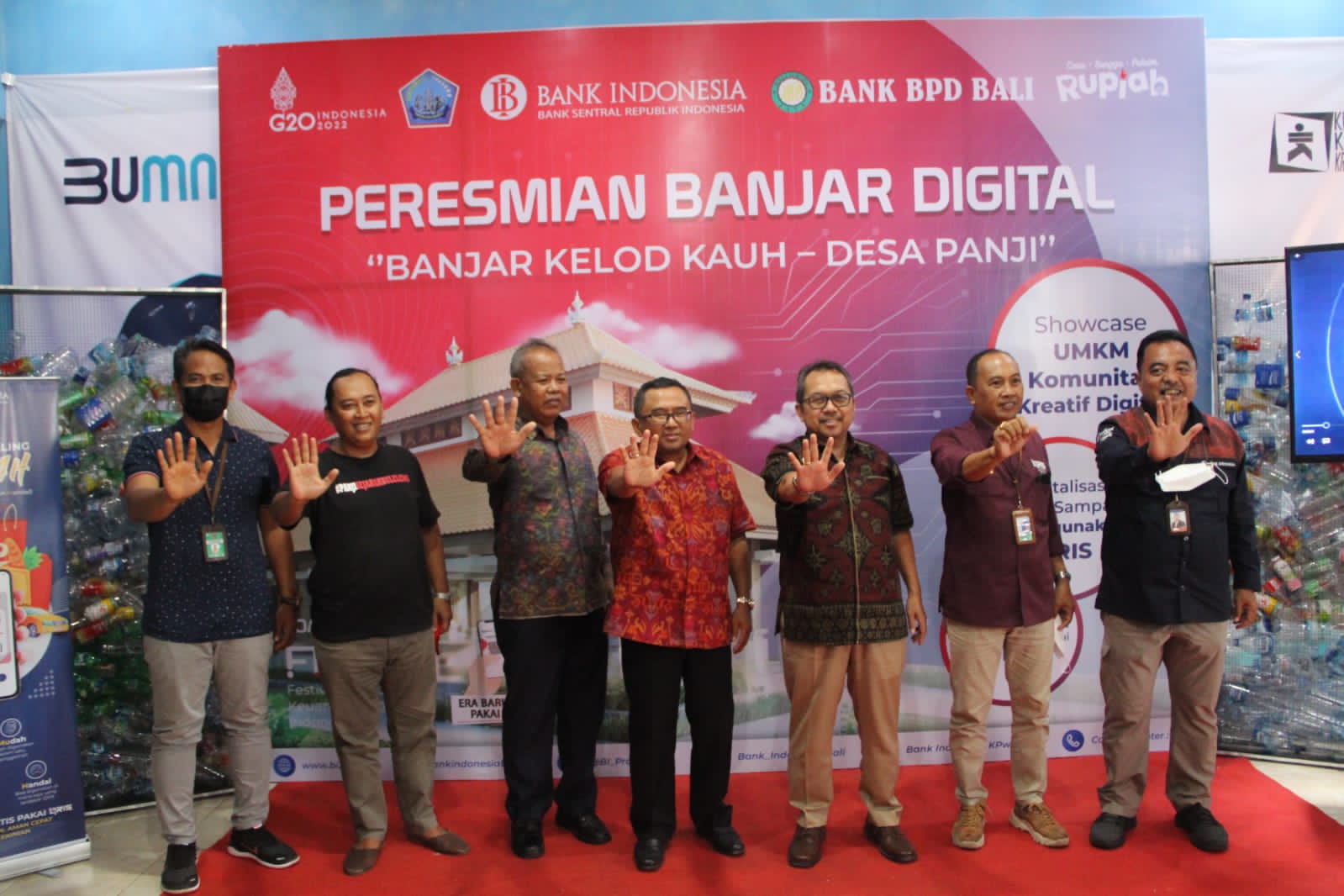Trisno Nugroho Kepala BI Propinsi Bali,  Resmikan  Banjar Kelod Kauh ,Desa Panji Jadi Banjar digital 