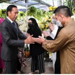 Presiden Jokowi dan Ibu Iriana Takziah ke Kediaman Almarhum Tjahjo Kumolo