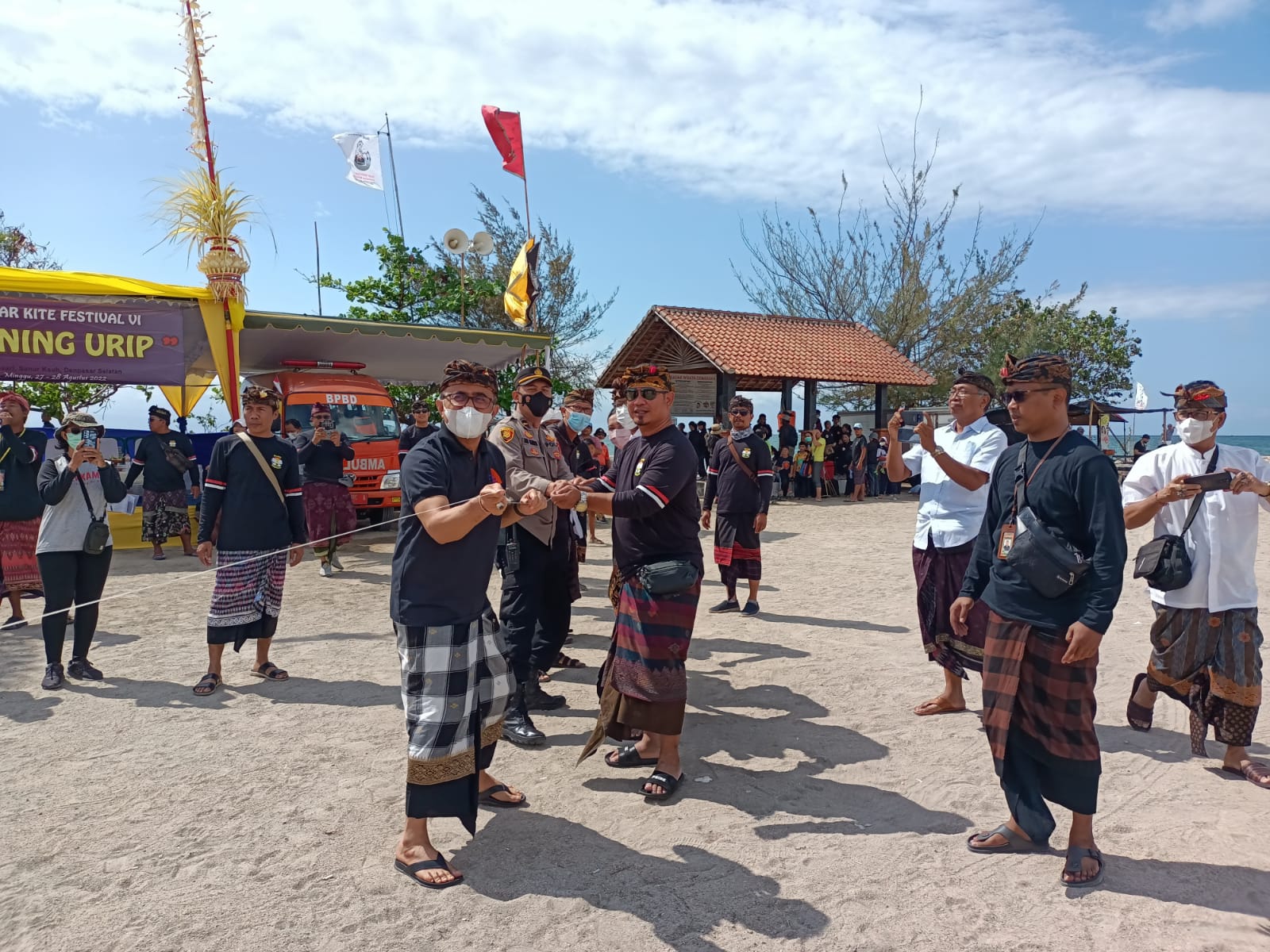 Jaya Negara Buka Lomba Layang-layang Pelangi Denpasar.
