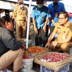 Sepekan Pelaksanaan Operasi Pasar Di Denpasar, Harga Bawang Merah dan Cabai Besar Turun