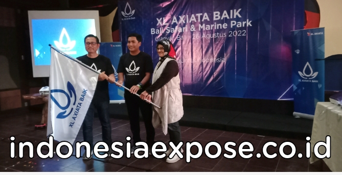 Aksi Sosial “XL Axiata Baik” di Gianyar Bali    Karyawan XL Axiata Ajarkan Pemanfaatan Sarana Digital ke Anak Sekolah & Berbagi Keceriaan dengan Berwisata Bersama dengan Anak Panti Asuhan      