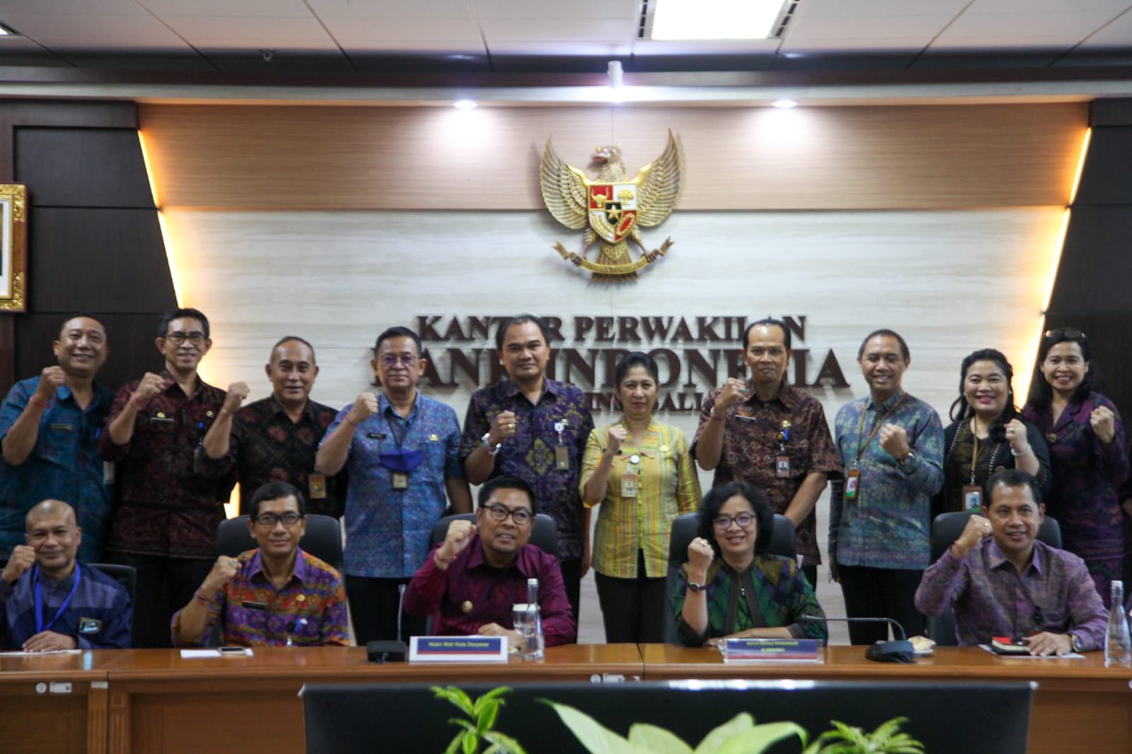 masuk ke dalam 3 besar terbaik di level Pemerintah Kota se-Indonesia