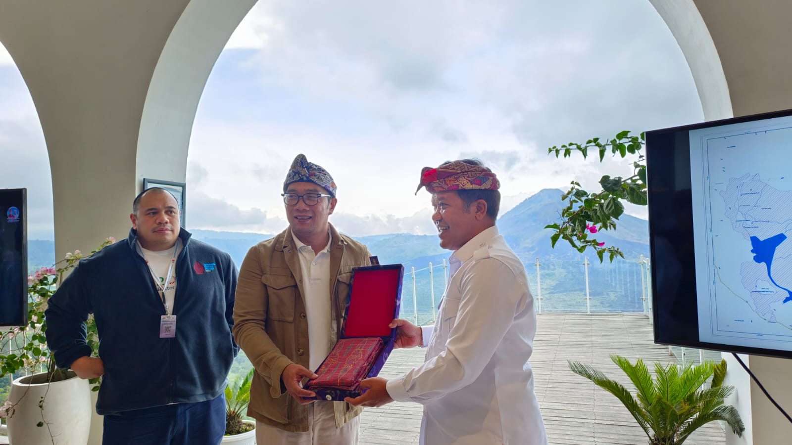 Bupati Sedana Arta Terima Kunjungan Gubernur Ridwan Kamil di Kabupaten Bangli