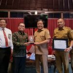 Bupati Sedana Arta Terima Penghargaan Dari Pemerintah RI Atas Opini WTP LKPD Tahun 2021 Pemkab Bangli
