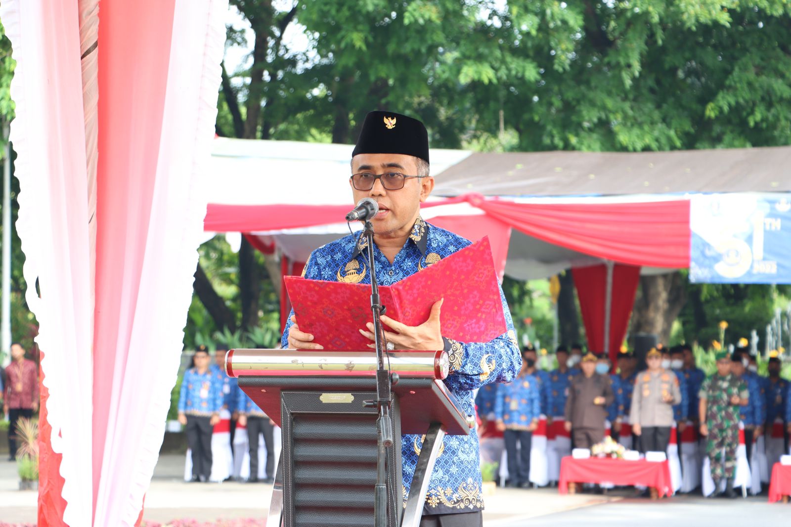 Walikota Jaya Negara Pimpin Apel Hut Korpri Ke-51.