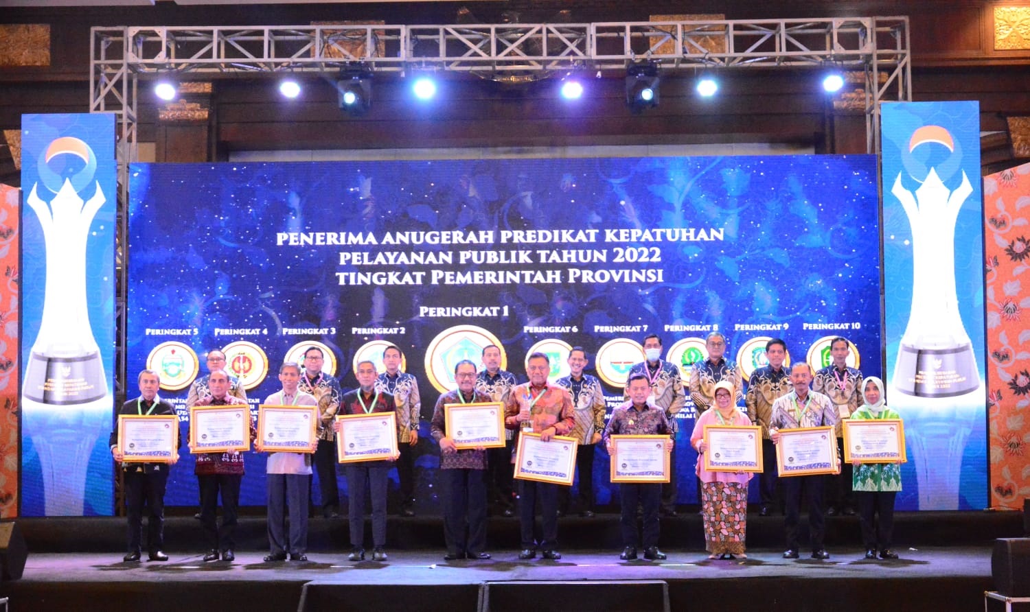 Komit Hadirkan pelayanan Publik Prima, Provinsi Bali Raih Penghargaan Tertinggi dan Penghargaan Khusus Dari Ombudsman RI