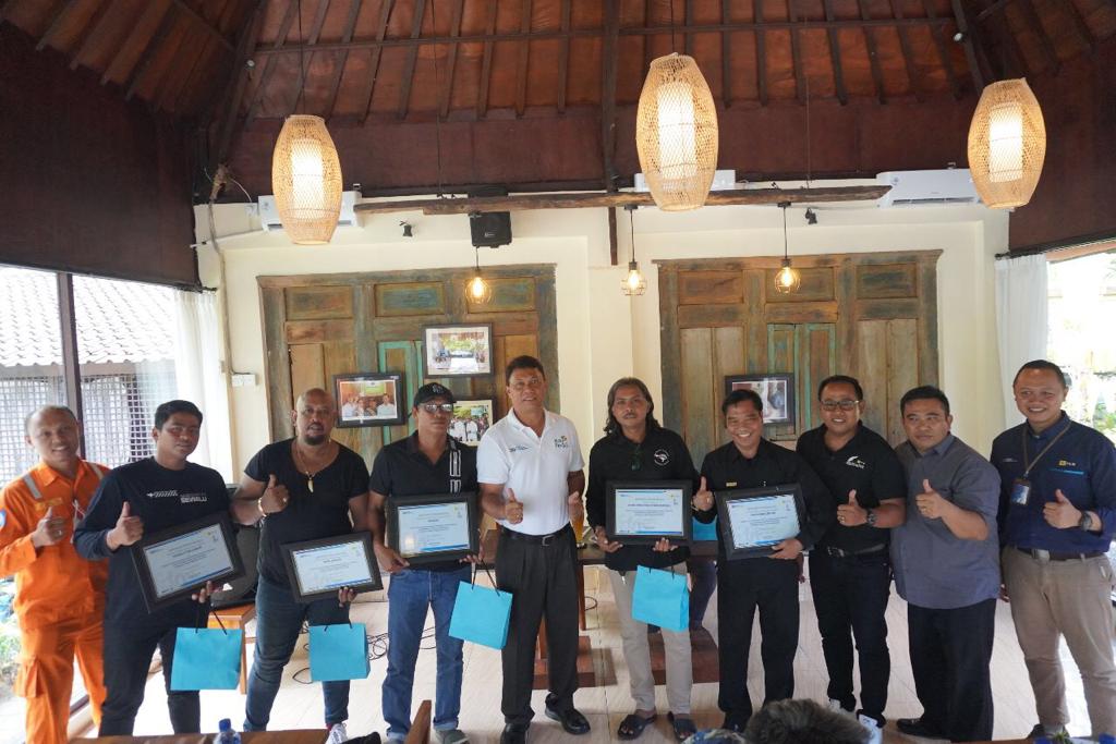 PLN Apresiasi Komunitas Layangan yang Turut Berperan dalam Pengamanan Pasokan Listrik G20