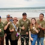 Trisno Nugroho, KPw BI Prov.Bali bersama Jajaran Korem 163/Wira Satya gelar kegiatan Aksi Bersih-bersih Sampah di Pantai Kuta