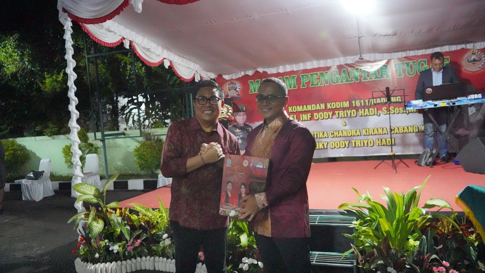 Wawali Arya Wibawa Hadiri “Malam Pengantar Tugas” Dandim 1611/Badung.