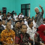 Ganjar Ajak Para Kades Tancap Gas Atasi Stunting