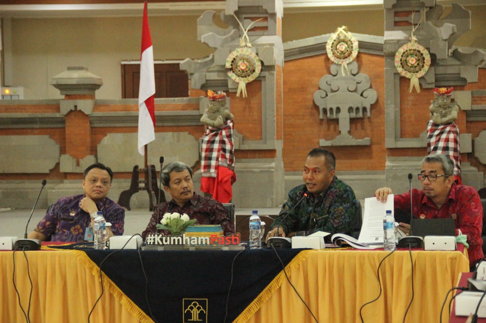 Anggiat Napitupulu Kakanwil Kemenkumham Bali : WBBM Bukan Sebuah  Prestasi, Tapi  Ajang  Pembentukan