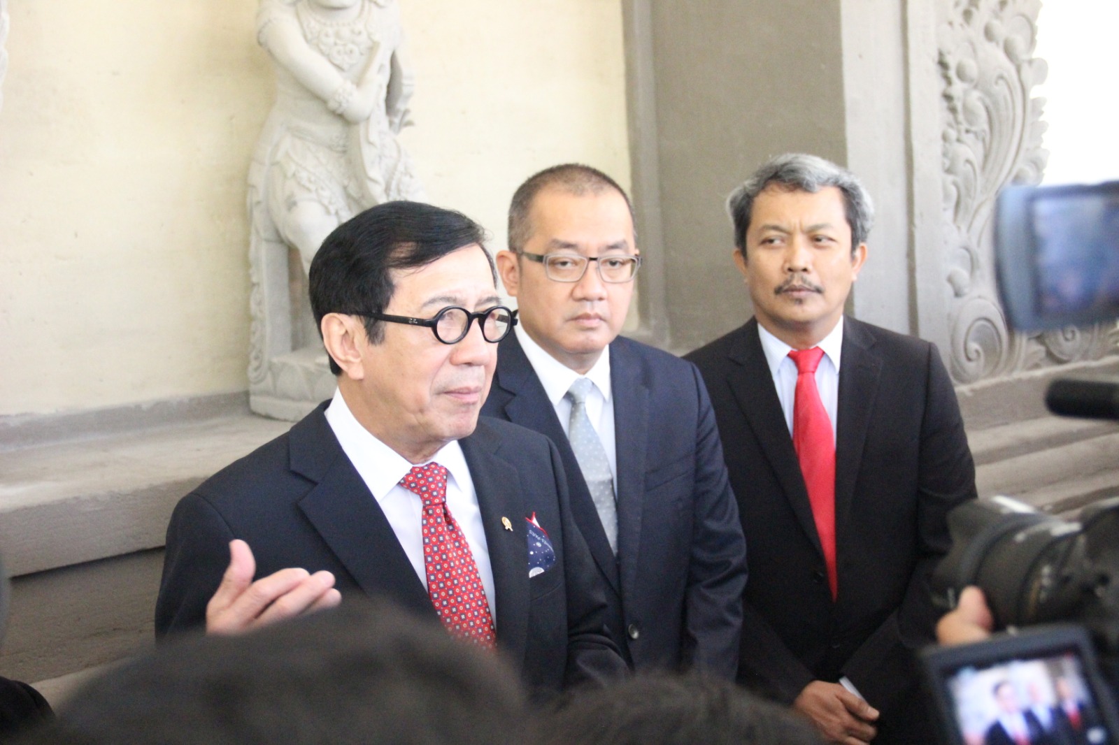 Menkumham RI  Yasonna H Laoly, tandatangani  perjanjian ekstradisi RI-Rusia 