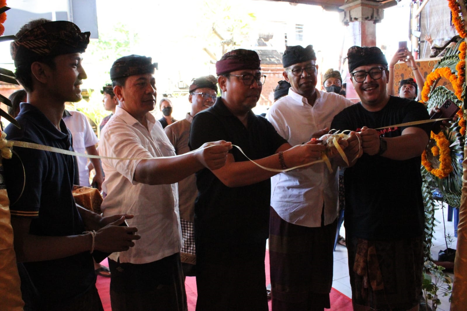 Wawali Arya Wibawa Buka Lomba Sketsa dan Pameran Tapel Ogoh-ogoh ST Tunas Muda Banjar Dukuh Mertajati Sidakarya.