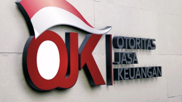 Ogi Prastomiyono  :  OJK Perkuat Industri Asuransi dengan Penerapan PSAK  74