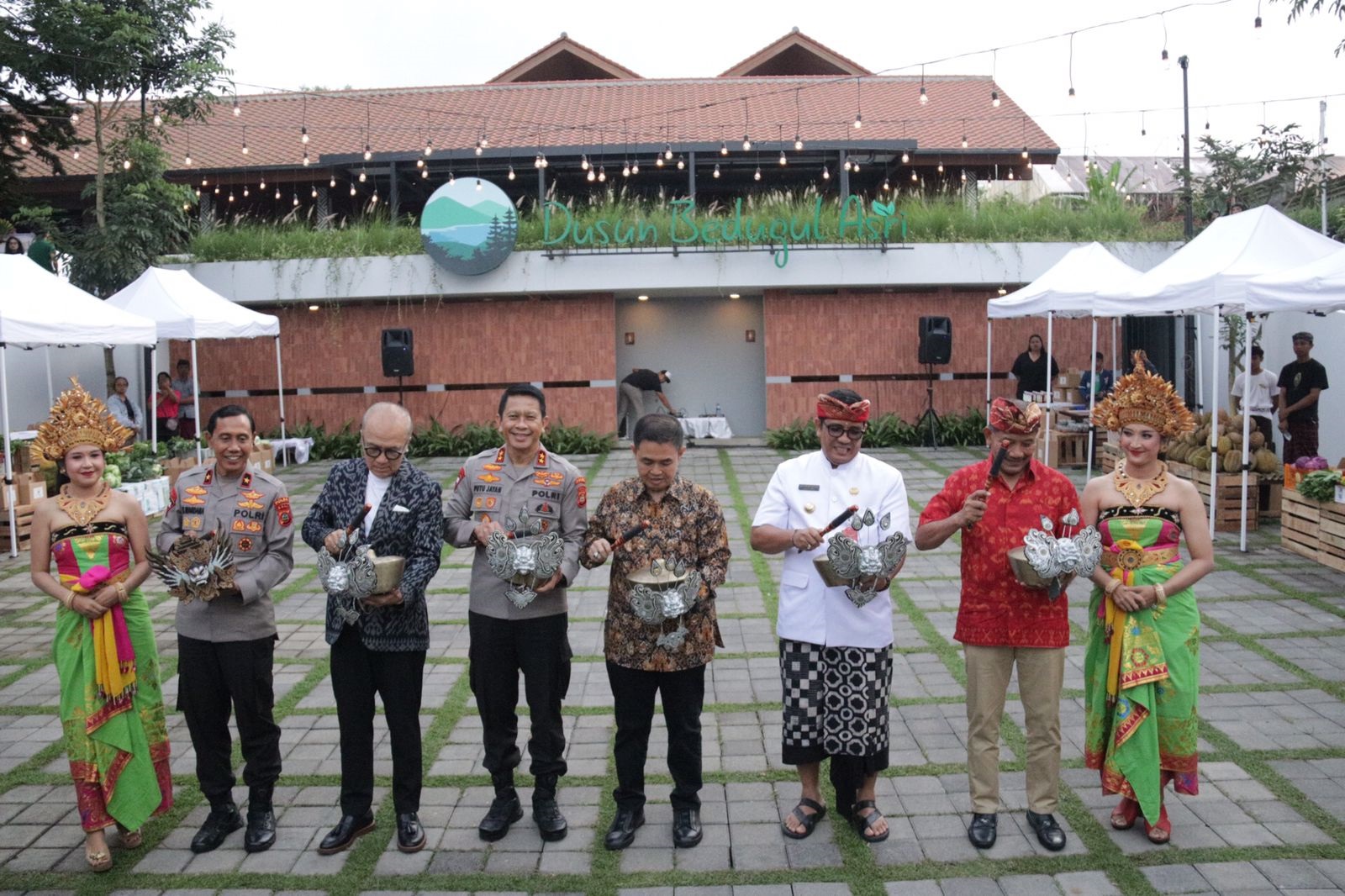 Berdayakan Petani Lokal, Bupati Sanjaya Apresiasi Pesta Rakyat Dusun Bedugul Asri
