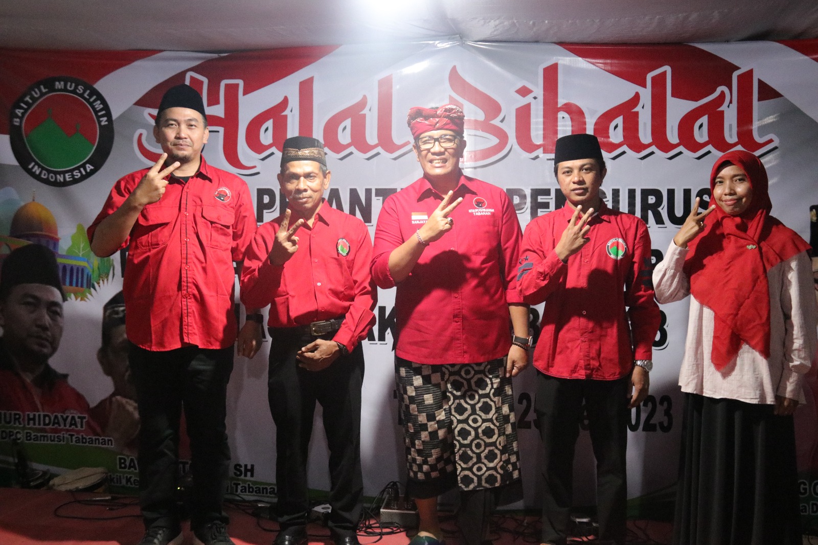 DPC PDIP Tabanan Rapatkan Barisan: Sanjaya Lantik Pengurus DPC Bamusi Tabanan 2023-2028