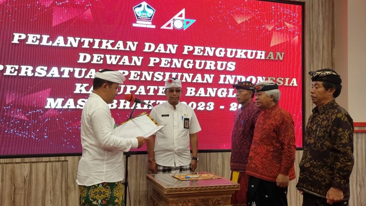 Bupati Sedana Arta Melantik Pengurus Persatuan Pensiunan Indonesia (PPI) Kabupaten Bangli Masa Bakti 2023-2028