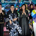 Tampilkan “Svarna Mahika”, Dekranasda Bali Ikuti LIMOFF 2023