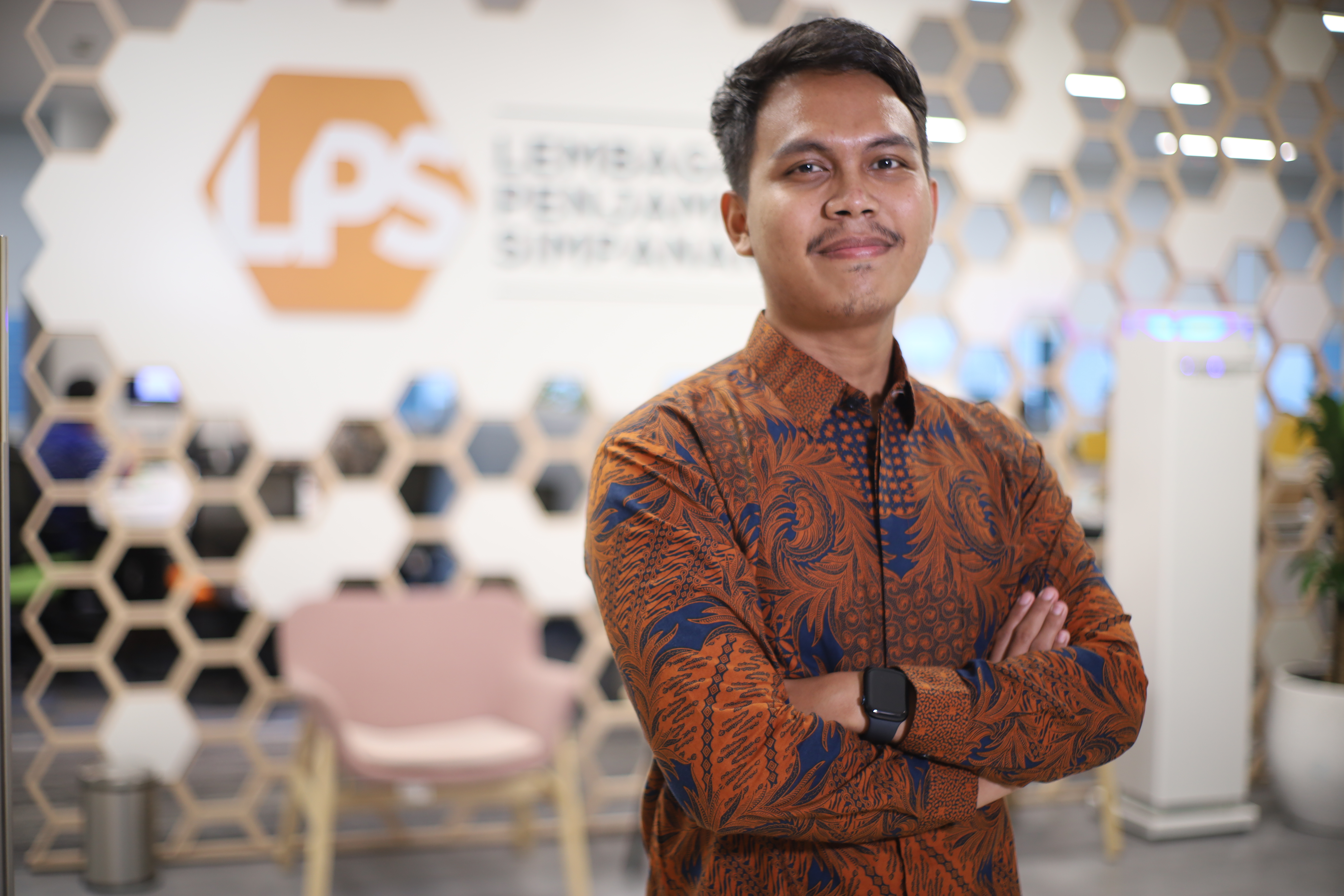 Kisah Inspiratif Hanang, Anak Petani yang Kuliah di Harvard University