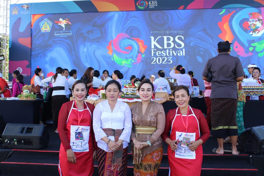 Tim Lomba Masak Ikan Duta Denpasar Raih Juara II Pada Ajang KBS Fest Provinsi Bali 2023