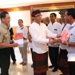 Walikota Jaya Negara Kembali Serahkan Bantuan Sosial Pasca Bencana , Musibah Kebakaran dan Bencana Alam