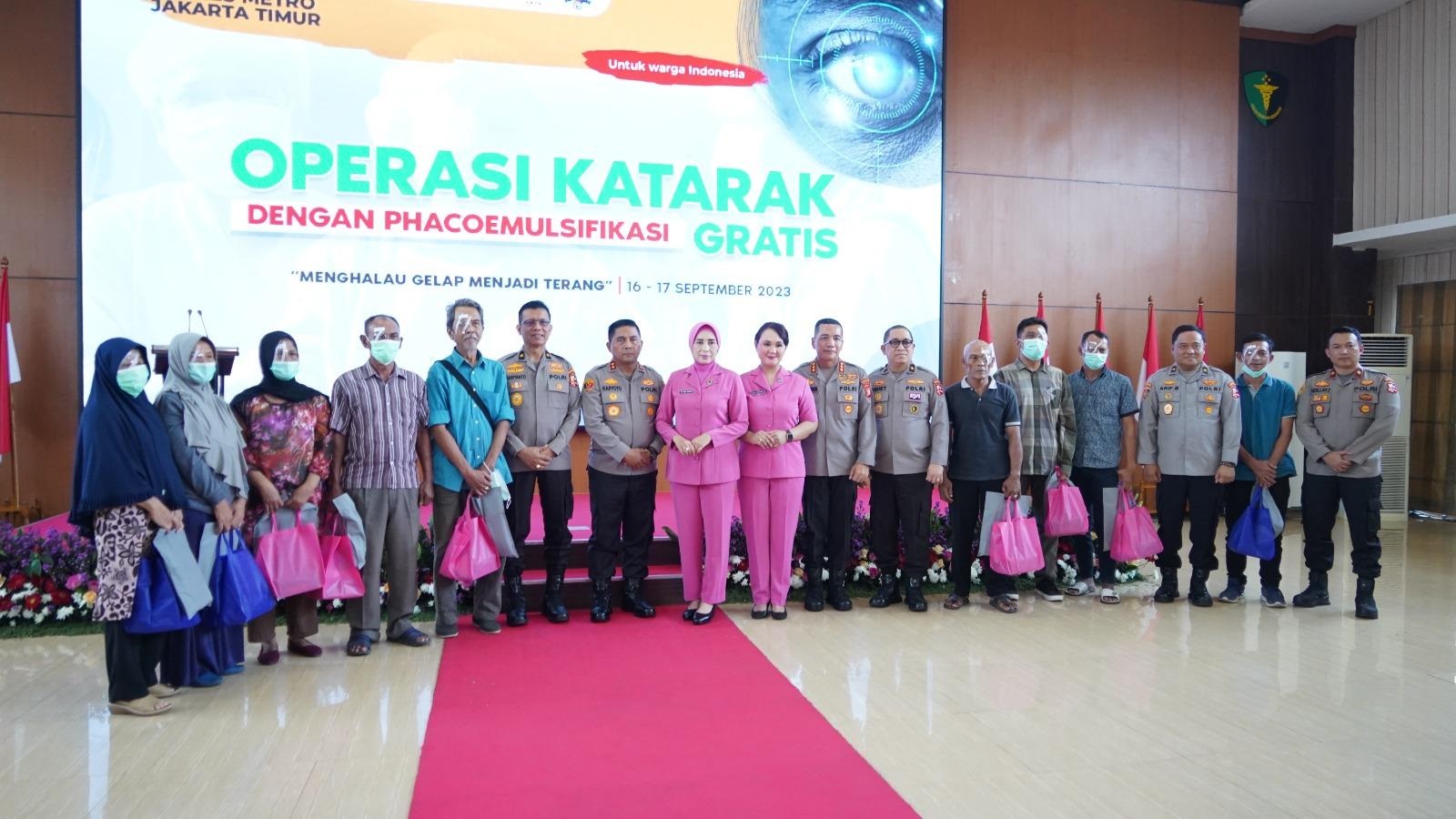Peduli Kesehatan Masyarakat, Polda Metro Jaya Gelar Operasi Katarak Gratis
