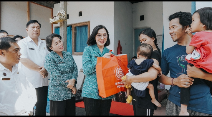 Kawal Program Balita Bebas Stunting, Ny. drg. Ida Mahendra Jaya Sambangi Kabupaten Klungkung