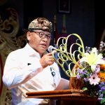Sekda Alit Wiradana Hadiri HUT Ke-25 Tahun BKS LPD Kota Denpasar
