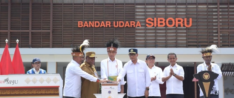 Resmikan Dua Bandara Baru di Papua, Presiden: Manfaatkan Sebaik-baiknya