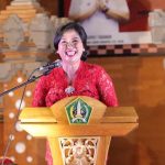 Penuh Antusias, Ny. Rai Wahyuni Sanjaya Membuka Lomba Gong Kebyar Wanita