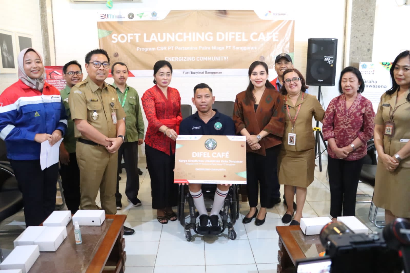 Wawali Arya Wibawa Salurkan CSR dari Pertamina Patra Niaga, untuk Berdayakan Kube Disabilitas Gantari Jaya