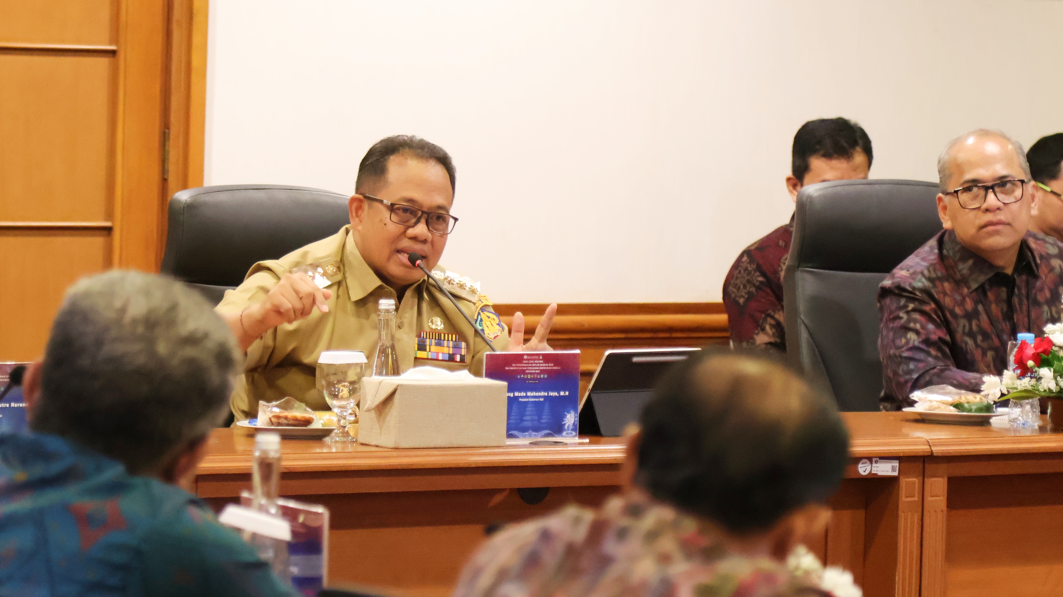 Jaga Pasokan Harga Jelang Nataru 2024, Pj Gubenur Mahendra Jaya bersama BI Bali Gelar  High Level Meeting TPID dan TP2DD