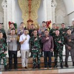 Pastikan Keamanan dan Kelancaran Persiapan Natal, Tim Gabungan Gelar Patroli Tiga Pilar Sasar Gereja di Kota Denpasar.
