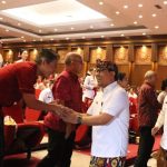Rangkaian HUT Ke-103 RSUD. Wangaya, Wawali Arya Wibawa Buka Seminar Ilmiah Libatkan Nakes