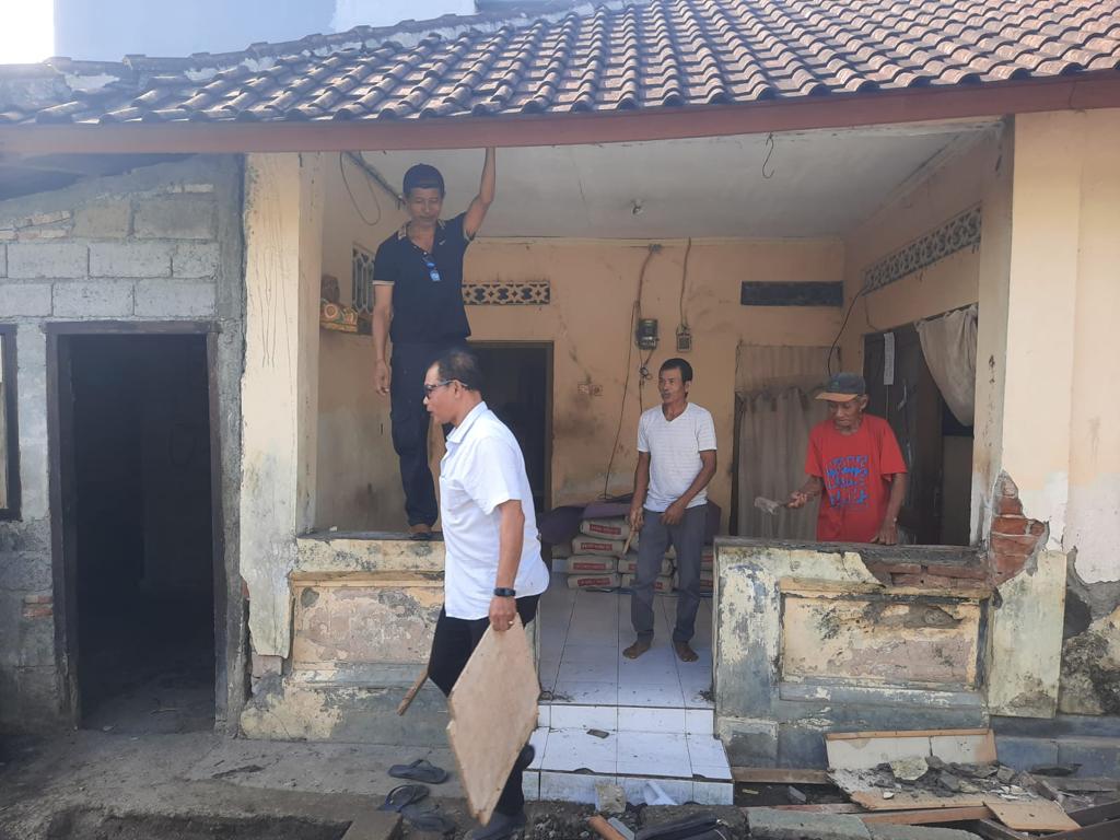 Capai Nilai Rp. 100 Juta Untuk 5 KPM, Kemensos Bersama Dinsos Denpasar Realisasikan Bansos RST