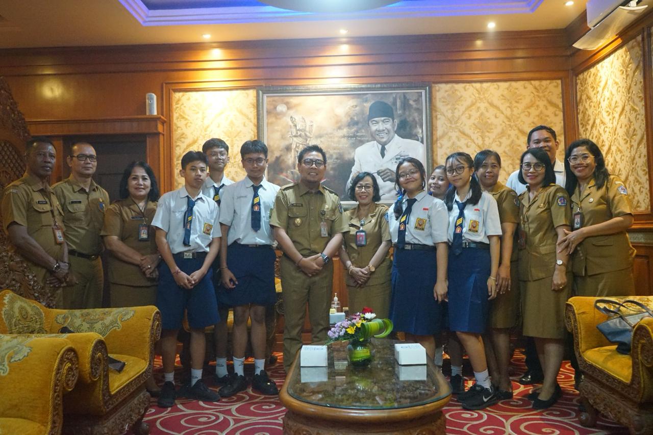 Karya Siswa SMPN 3 Denpasar dan Mahasiswa Universitas Warmadewa Siap Berlaga di Ajang Thailand Inventors Day 2024