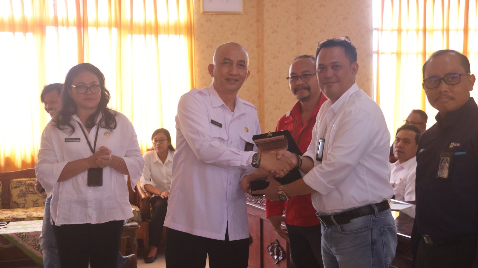 Kepala Dinas Ketenagakerjaan dan ESDM Provinsi Bali Buka Diseminasi Norma K3 Dalam Rangka Peringatan Bulan K3 Tahun 2024