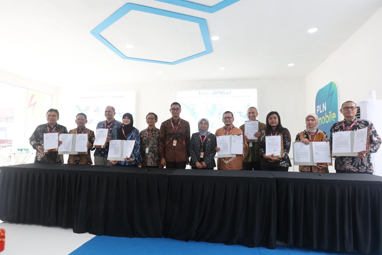 PLN Gandeng Lima Mitra, Makin Banyak Pebisnis Bangun SPKLU, Ekosistem Kendaraan Listrik Kian Kokoh