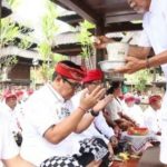 Purnama Sasih Kesanga, Bupati Tabanan Sembahyang Bersama di Pura Luhur Batukau