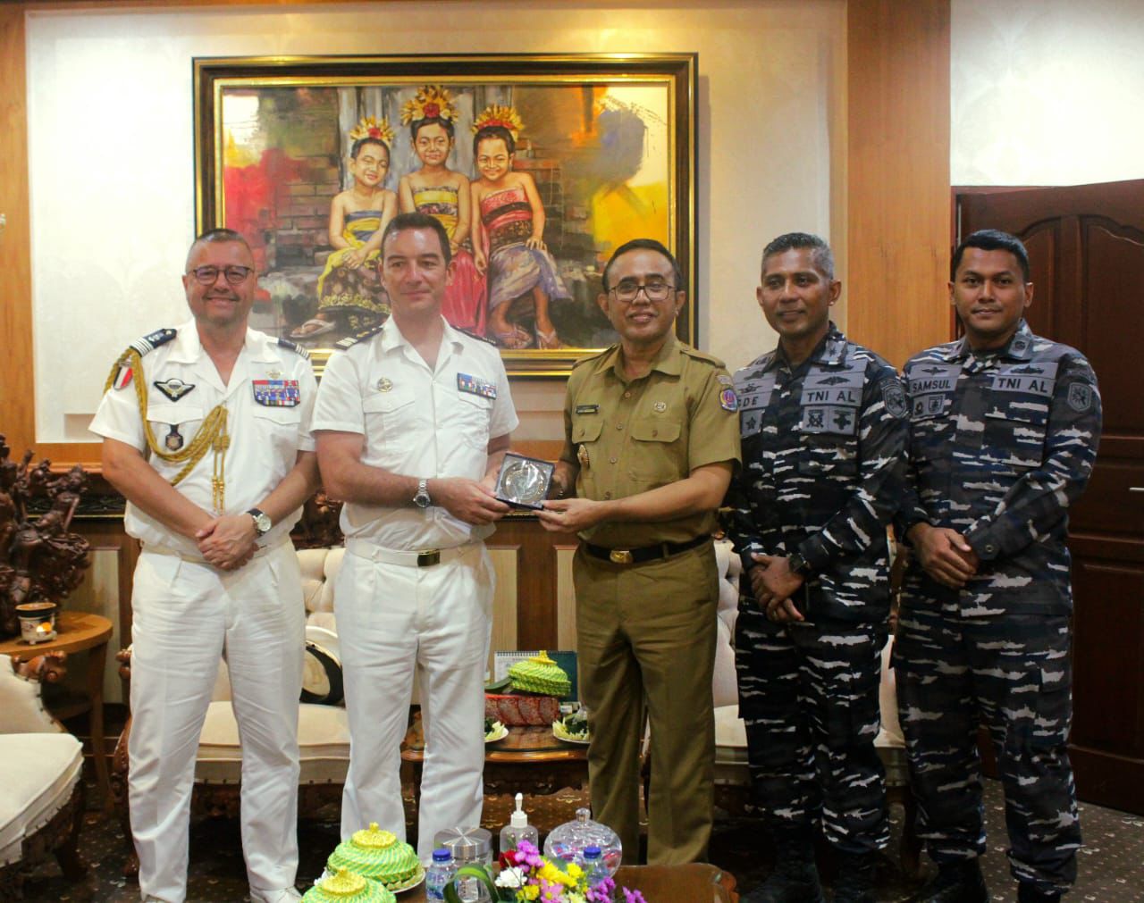 Jaya Negara Terima Kunjungan Komandan Kapal Perang Prancis FNS Vendemiaire