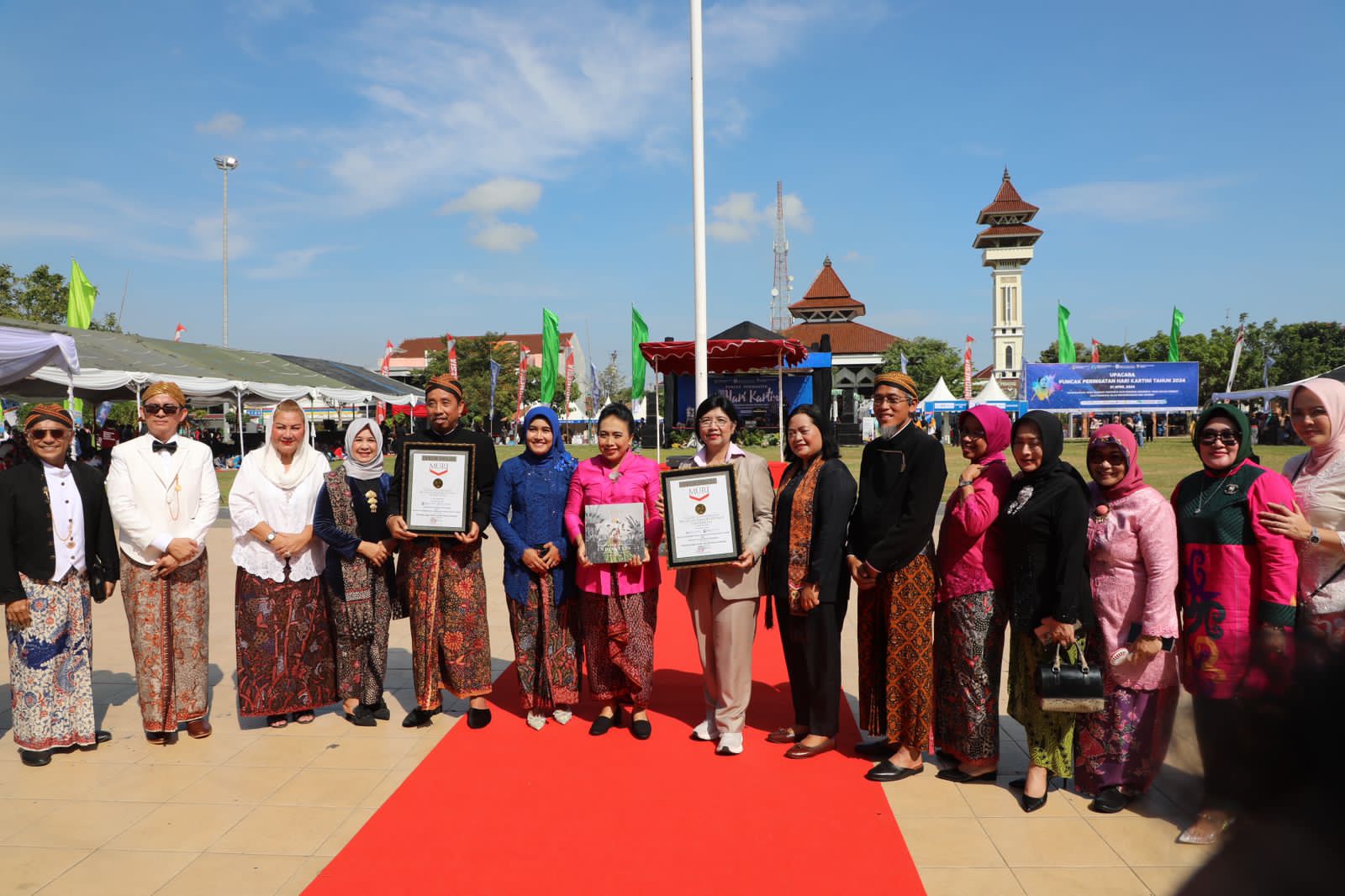 Hari Kartini 2024, Momen Berdayakan Akses Ekonomi Perempuan