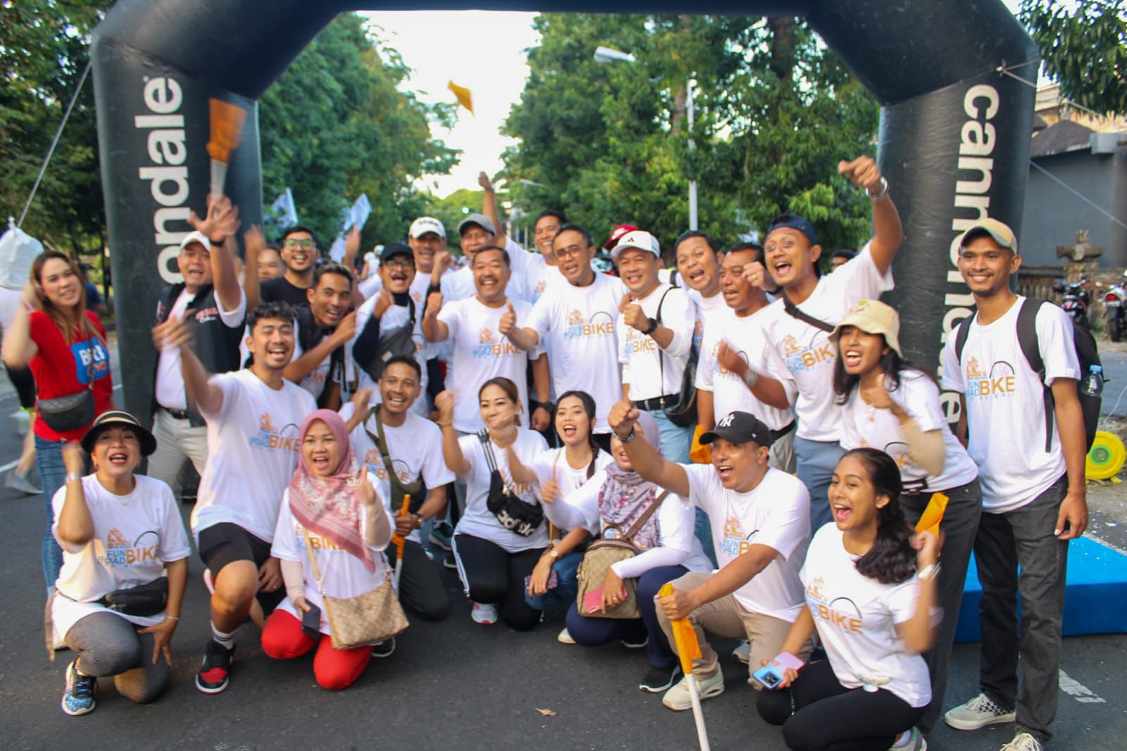 Walikota Jaya Negara Lepas Fun and Road Bike REI Bali, Rangkaian Musda XI, Berhadiah 1 Unit Rumah Siap Huni.
