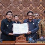 Penutupan Sidang Paripurna DPRD Kota Denpasar, Seluruh Fraksi Setujui Penetapan 5 Ranperda