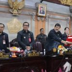 Bupati  Sanjaya  Hadiri Rapat Paripurna DPRD Kabupaten Tabanan Ke-6, Terkait Persetujuan Tiga Ranperda